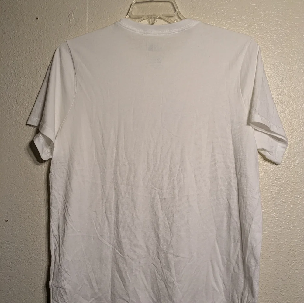 The North Face White Outdoor Graphic T-Shirt Woman's Size Large Pre-owned - Picture 7 of 7
